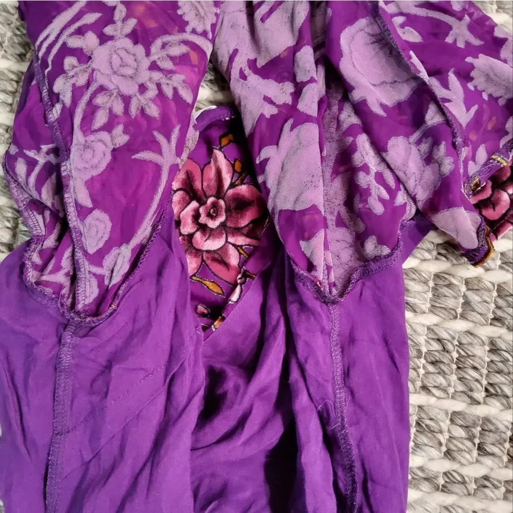 Honey Punch Velvet Burnout Romper Size M